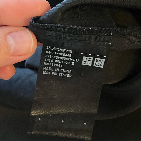 Uniqlo Black Floral Midi Dress gently worn - Picture 14 of 15